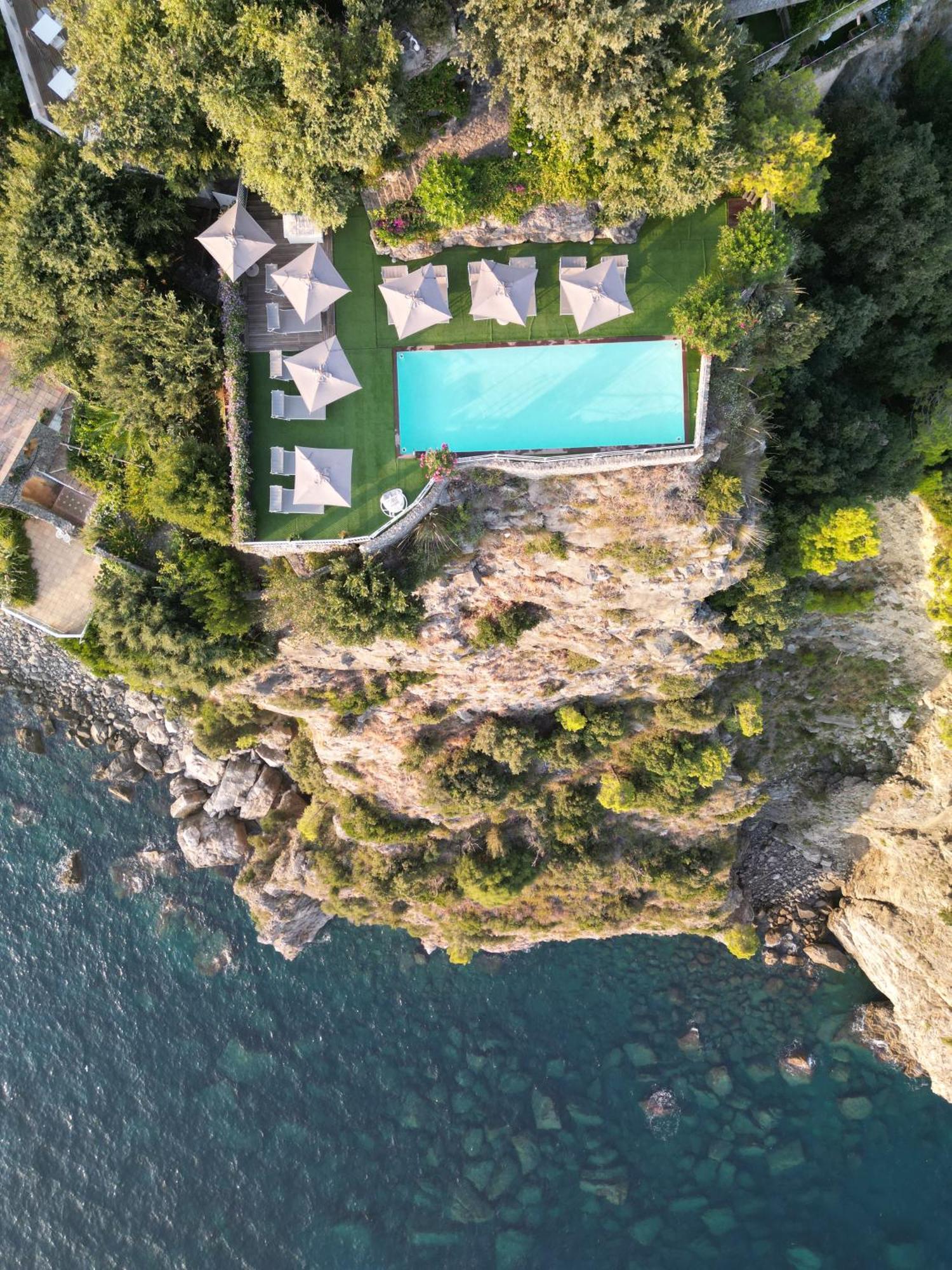 Hotel Piccolo Sant'Andrea Praiano Eksteriør billede
